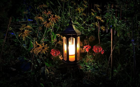 Lampy stojące ogrodowe